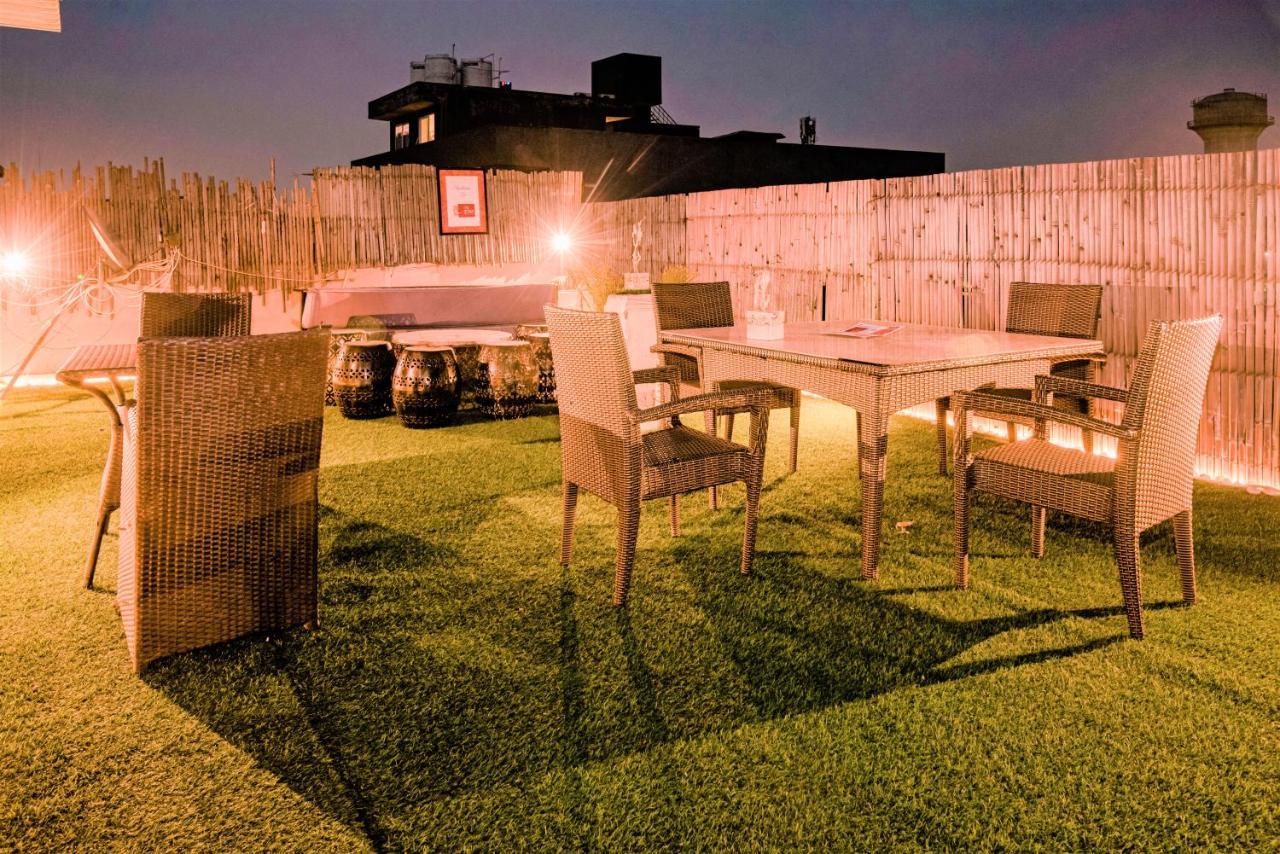 Instay - 46 Gurgaon Extérieur photo