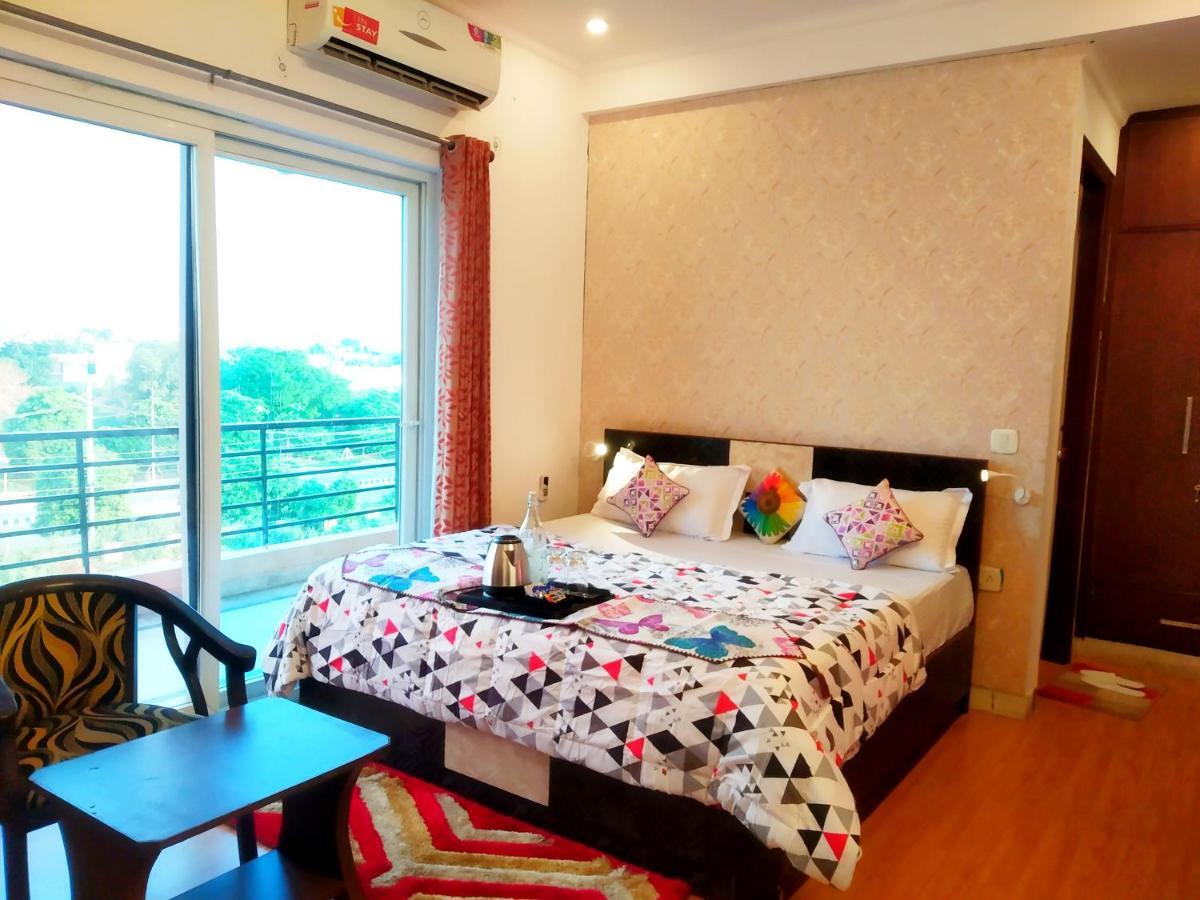 Instay - 46 Gurgaon Extérieur photo